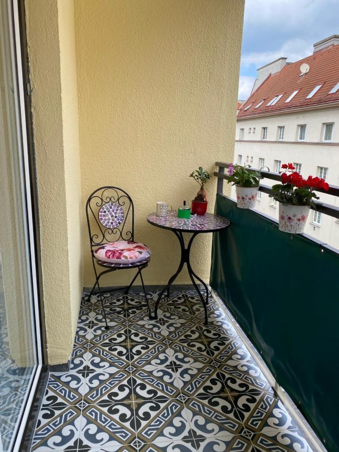 Royal Deluxe-Free Garage,Near Schoenbrunn Palace ウィーン エクステリア 写真